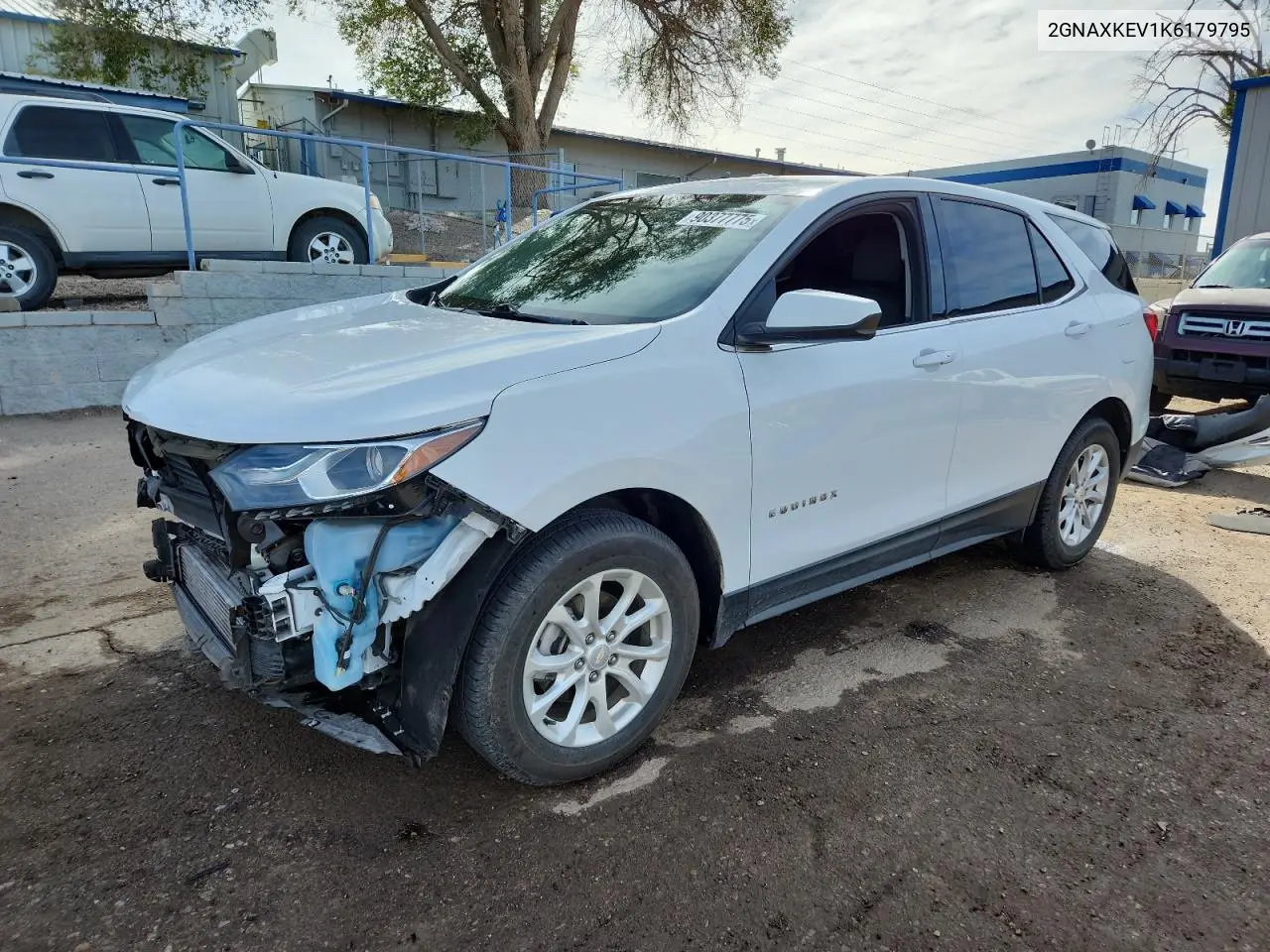 2GNAXKEV1K6179795 2019 Chevrolet Equinox Lt