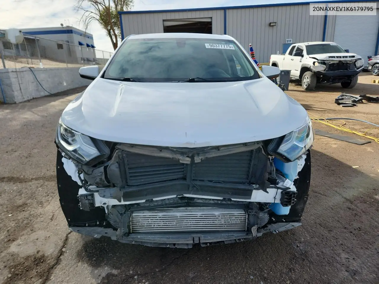 2GNAXKEV1K6179795 2019 Chevrolet Equinox Lt
