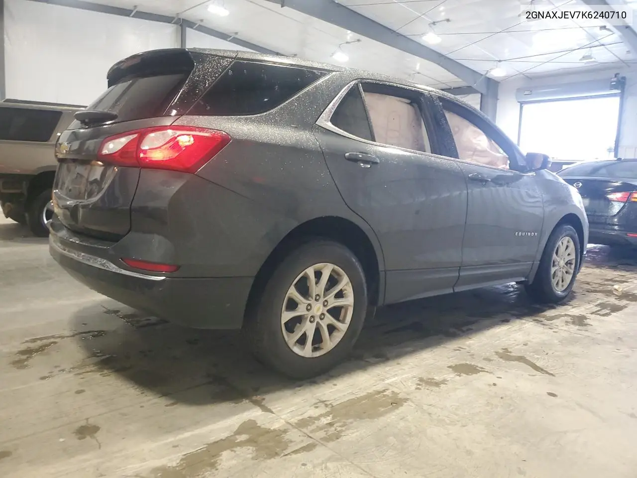 2GNAXJEV7K6240710 2019 Chevrolet Equinox Lt