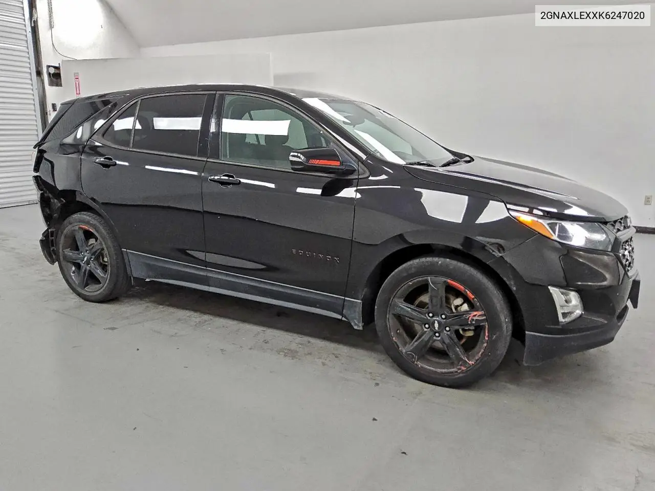 2GNAXLEXXK6247020 2019 Chevrolet Equinox Lt