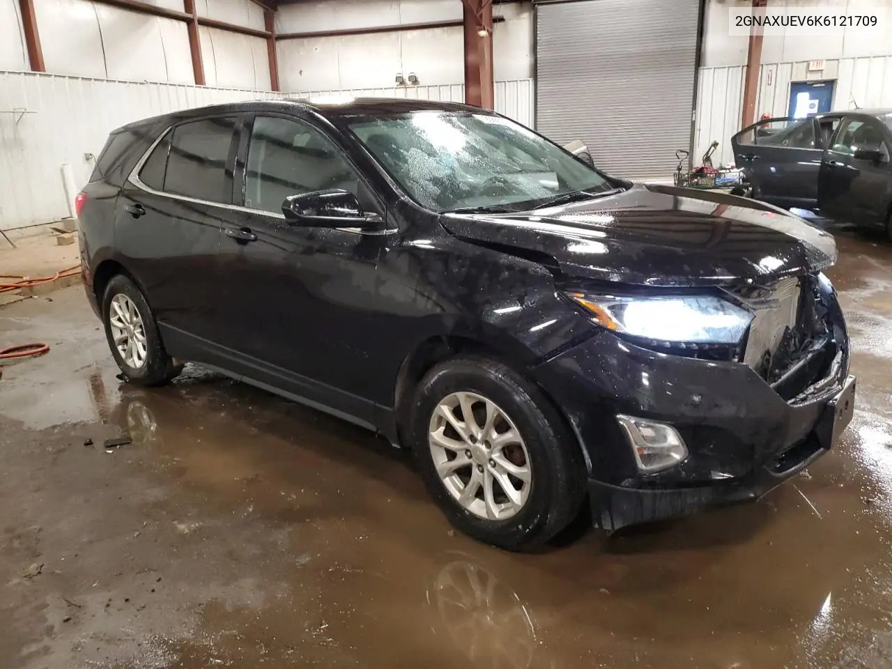 2GNAXUEV6K6121709 2019 Chevrolet Equinox Lt