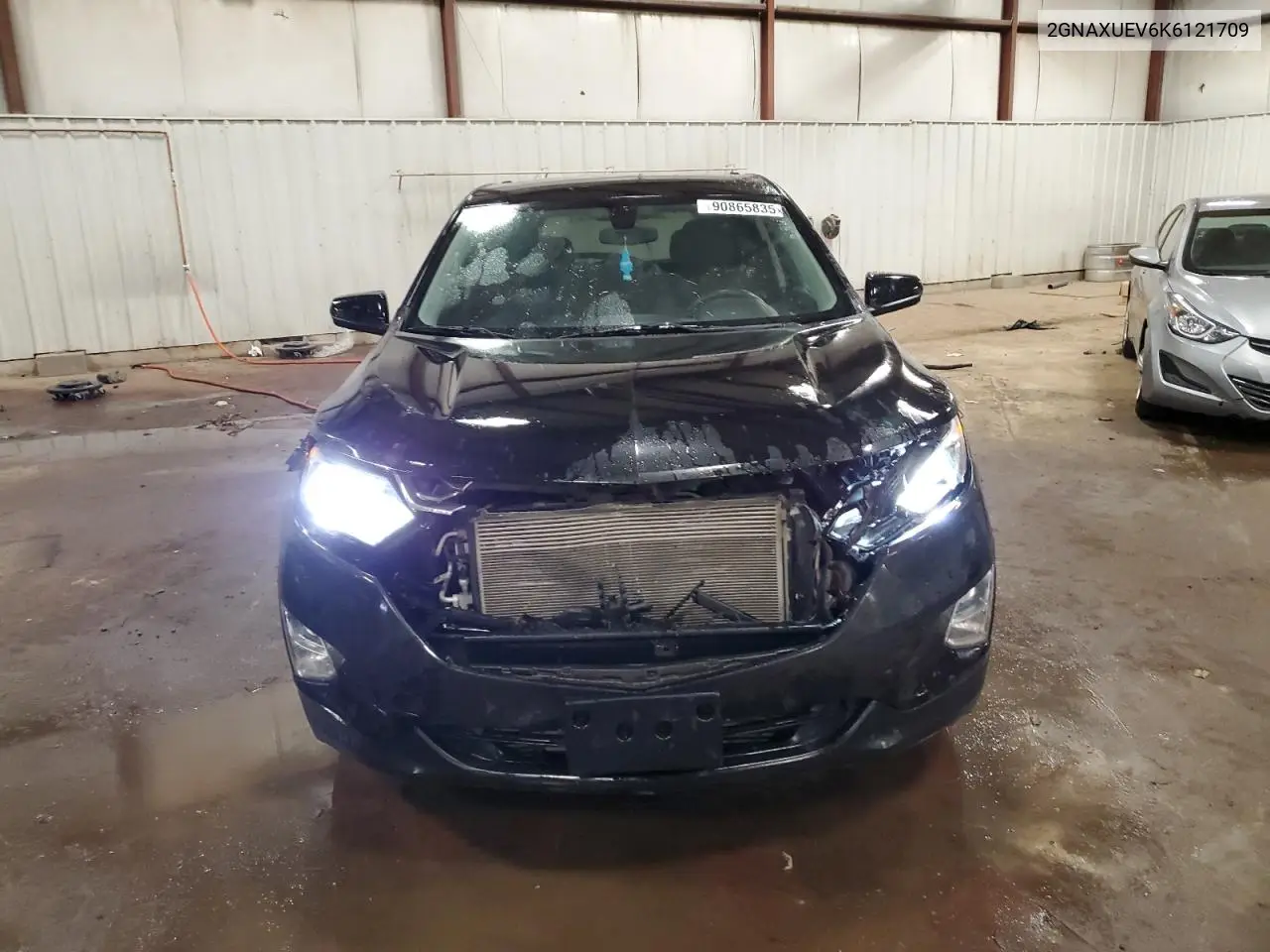 2GNAXUEV6K6121709 2019 Chevrolet Equinox Lt