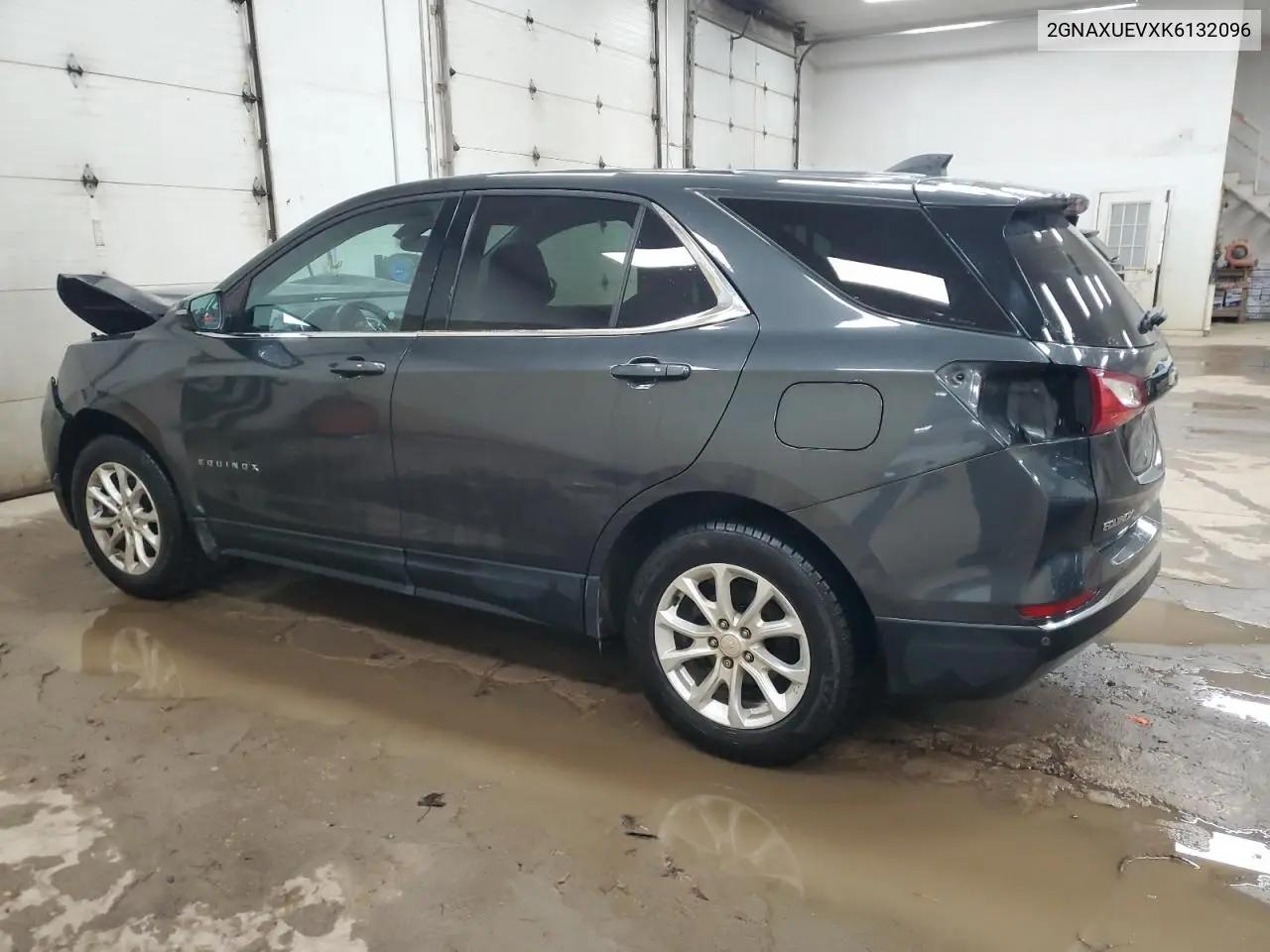 2GNAXUEVXK6132096 2019 Chevrolet Equinox Lt