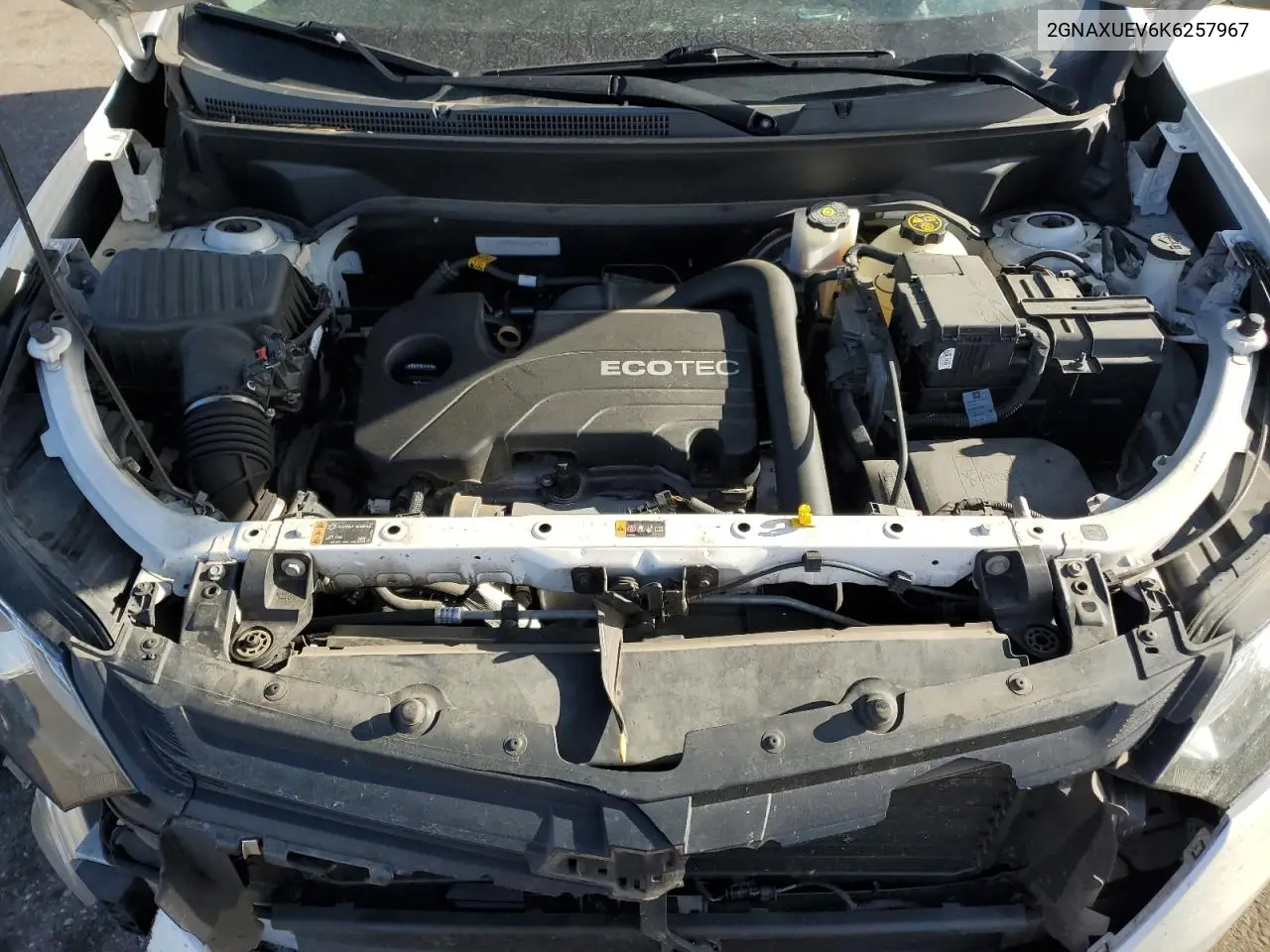 2GNAXUEV6K6257967 2019 Chevrolet Equinox Lt