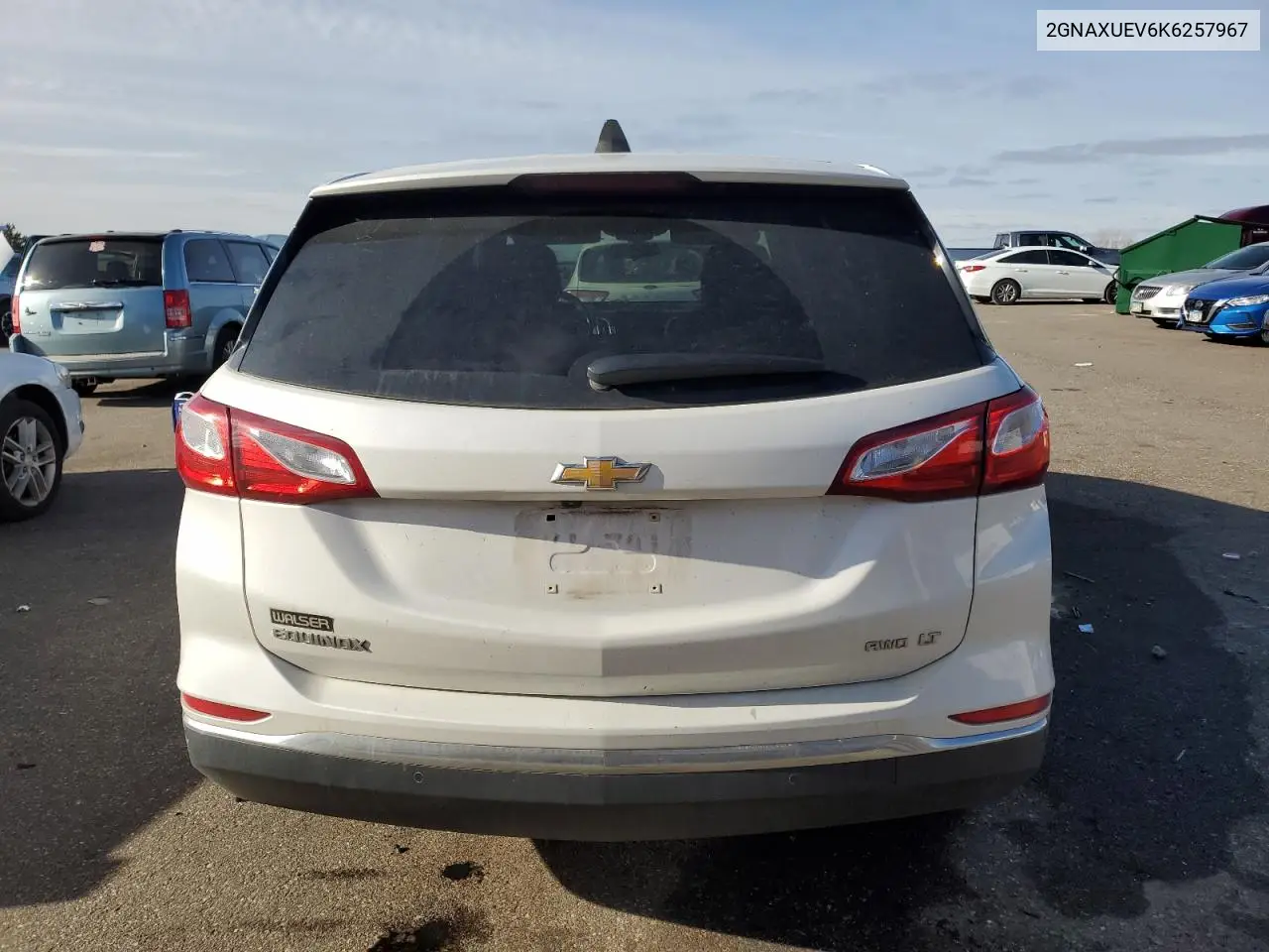 2GNAXUEV6K6257967 2019 Chevrolet Equinox Lt