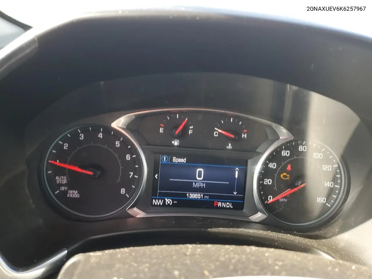 2GNAXUEV6K6257967 2019 Chevrolet Equinox Lt