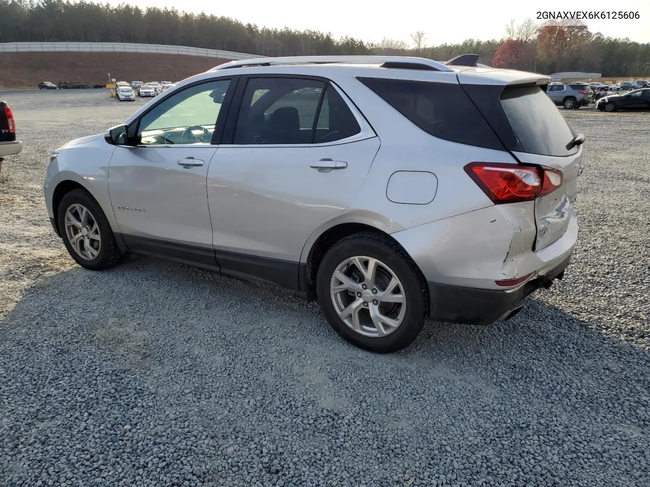 2GNAXVEX6K6125606 2019 Chevrolet Equinox Lt