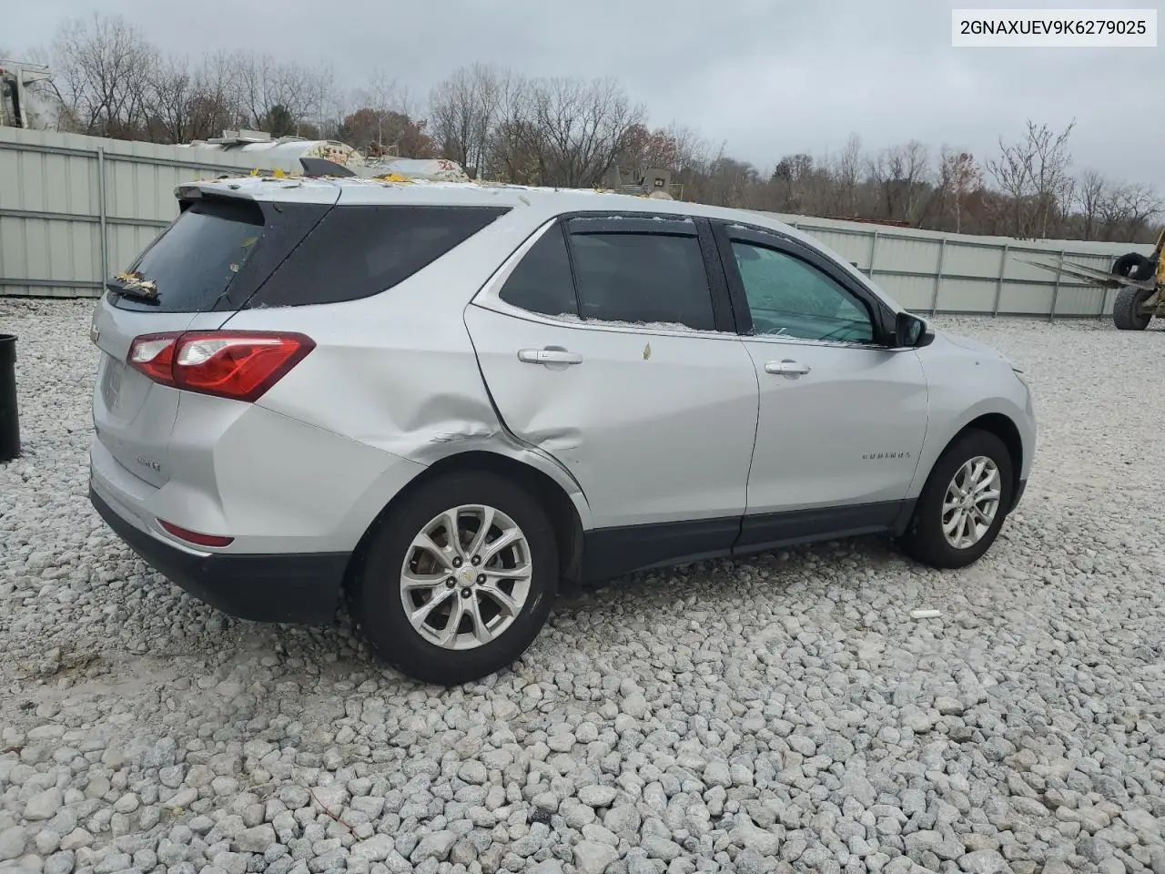 2GNAXUEV9K6279025 2019 Chevrolet Equinox Lt