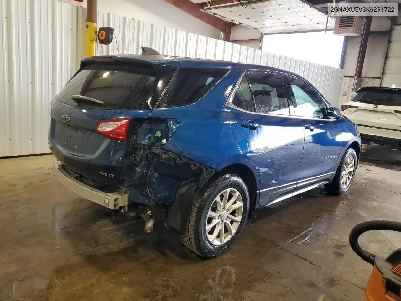 2GNAXUEV3K6291722 2019 Chevrolet Equinox Lt