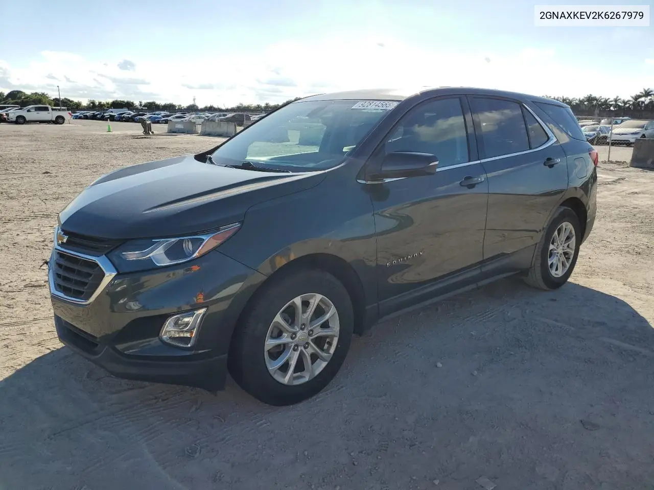 2GNAXKEV2K6267979 2019 Chevrolet Equinox Lt