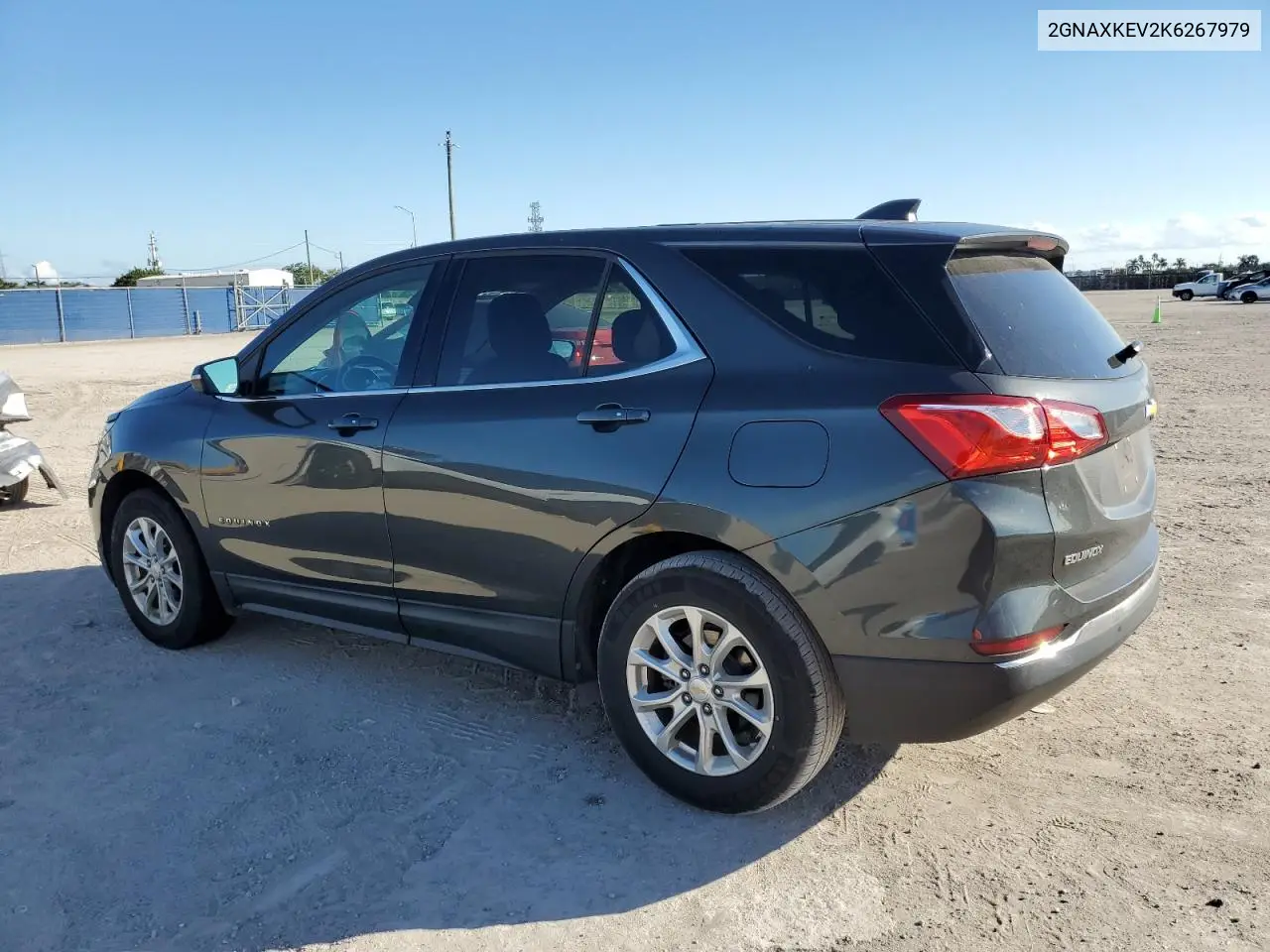 2GNAXKEV2K6267979 2019 Chevrolet Equinox Lt