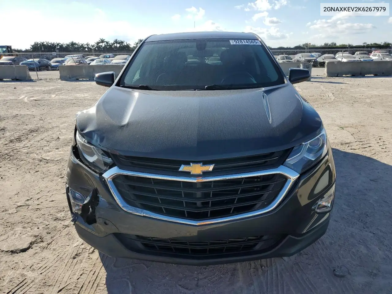 2GNAXKEV2K6267979 2019 Chevrolet Equinox Lt