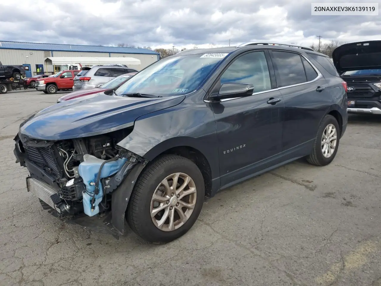 2GNAXKEV3K6139119 2019 Chevrolet Equinox Lt