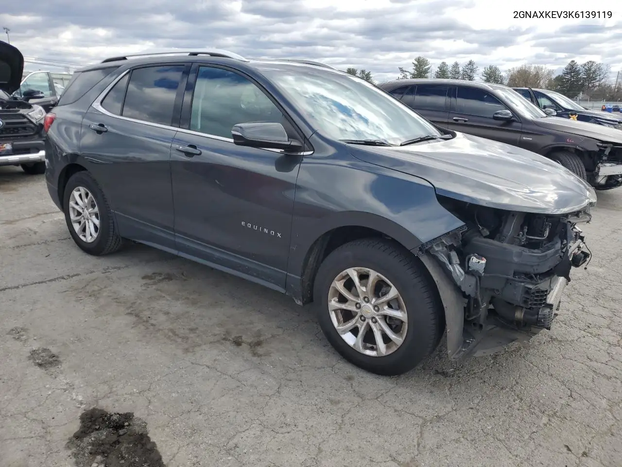 2GNAXKEV3K6139119 2019 Chevrolet Equinox Lt