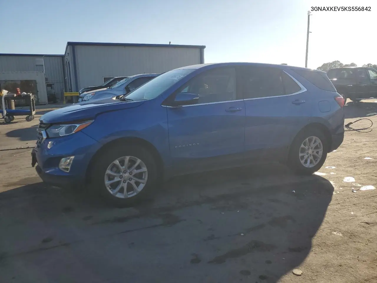 3GNAXKEV5KS556842 2019 Chevrolet Equinox Lt