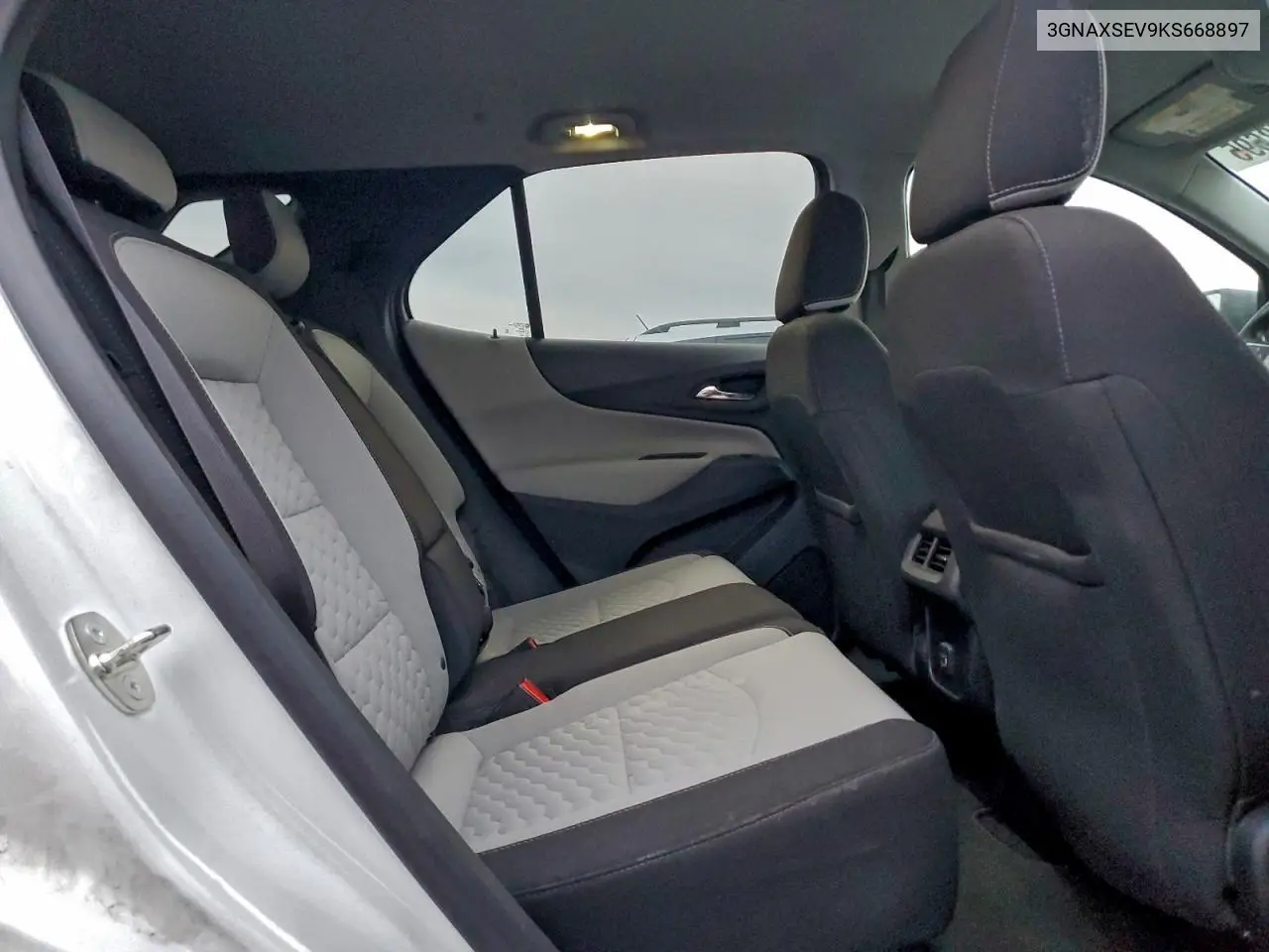 3GNAXSEV9KS668897 2019 Chevrolet Equinox Ls