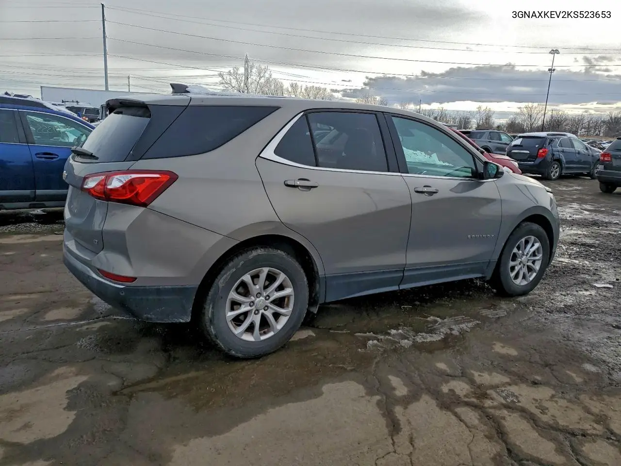 3GNAXKEV2KS523653 2019 Chevrolet Equinox Lt