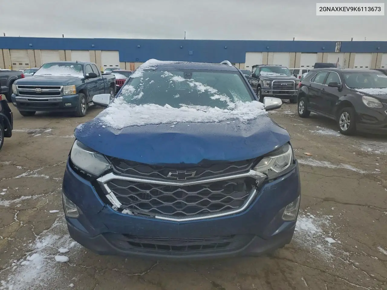 2GNAXKEV9K6113673 2019 Chevrolet Equinox Lt