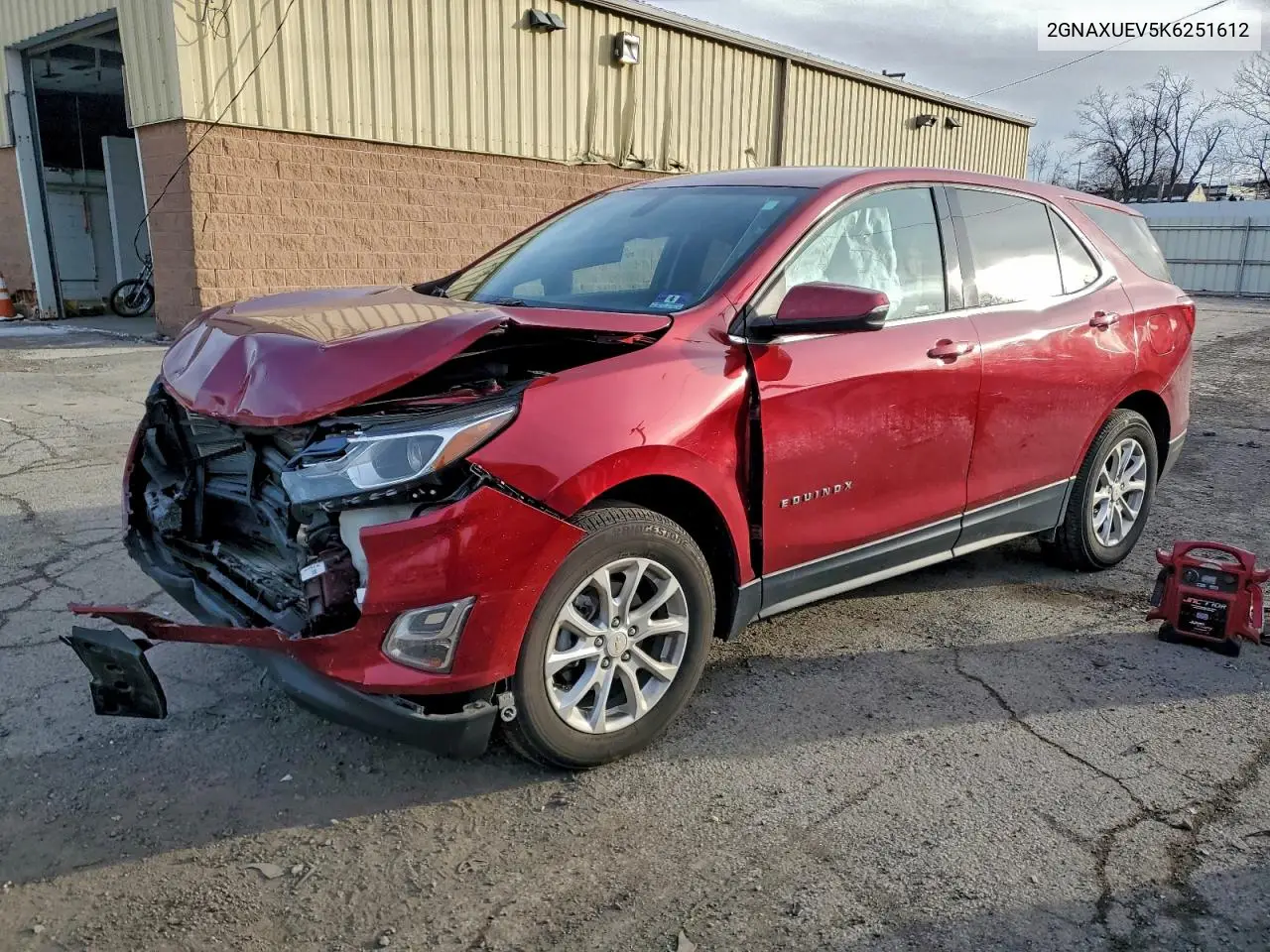 2GNAXUEV5K6251612 2019 Chevrolet Equinox Lt