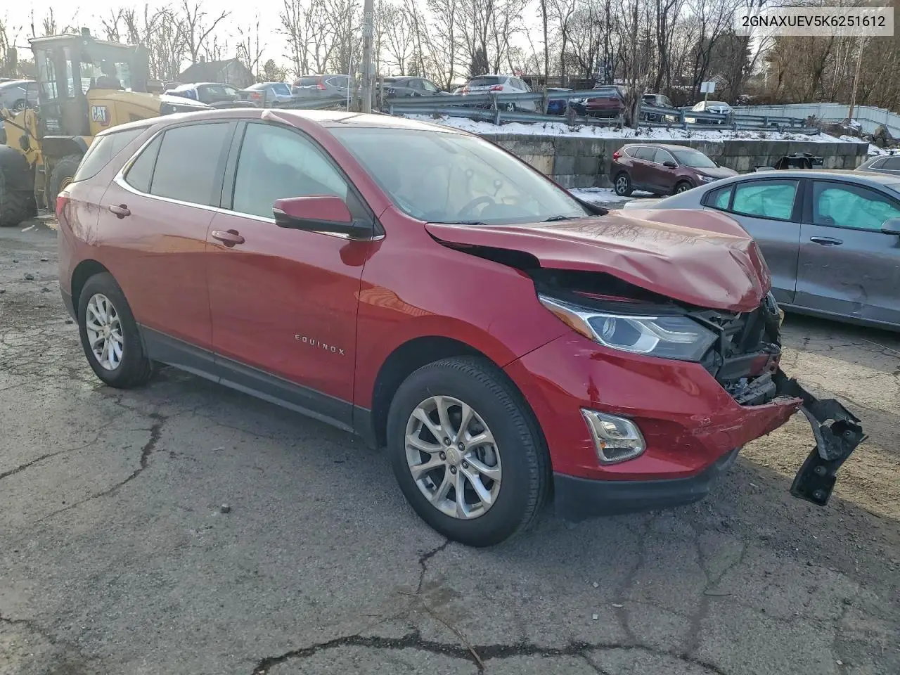 2GNAXUEV5K6251612 2019 Chevrolet Equinox Lt