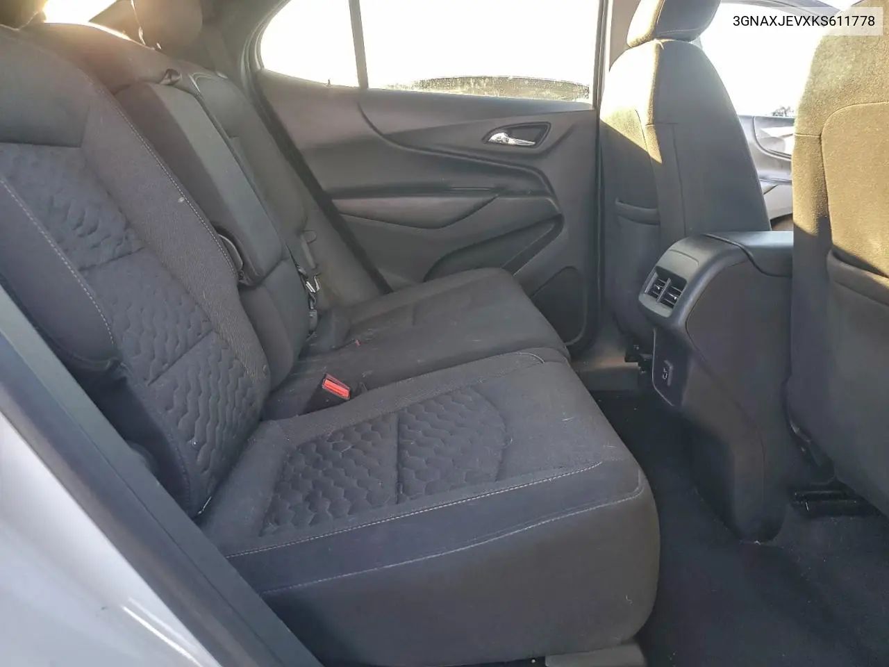 3GNAXJEVXKS611778 2019 Chevrolet Equinox Lt
