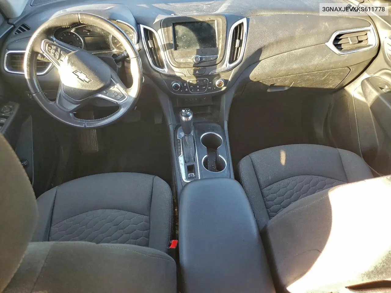 3GNAXJEVXKS611778 2019 Chevrolet Equinox Lt