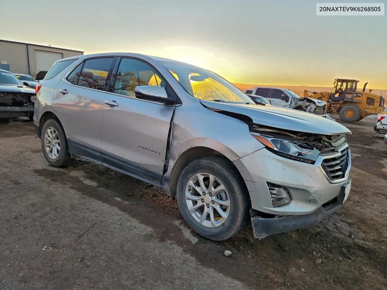 2GNAXTEV9K6268505 2019 Chevrolet Equinox Lt