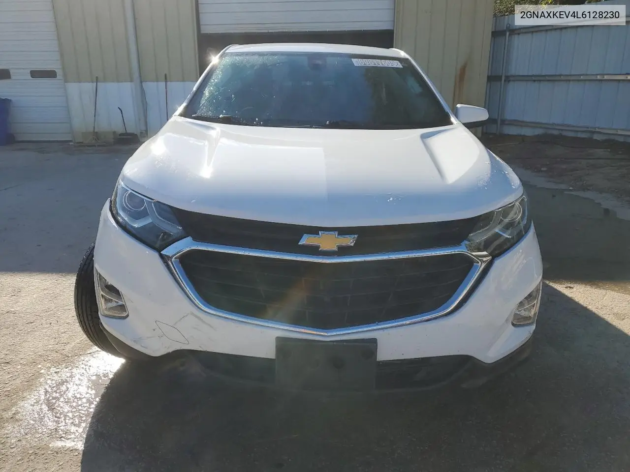 2GNAXKEV4L6128230 2020 Chevrolet Equinox Lt