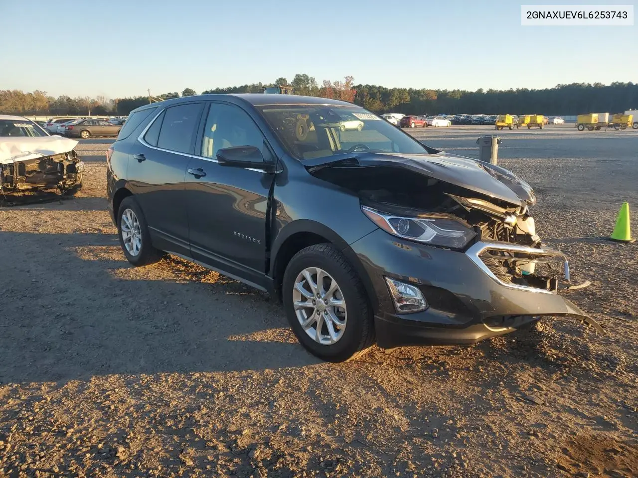 2GNAXUEV6L6253743 2020 Chevrolet Equinox Lt