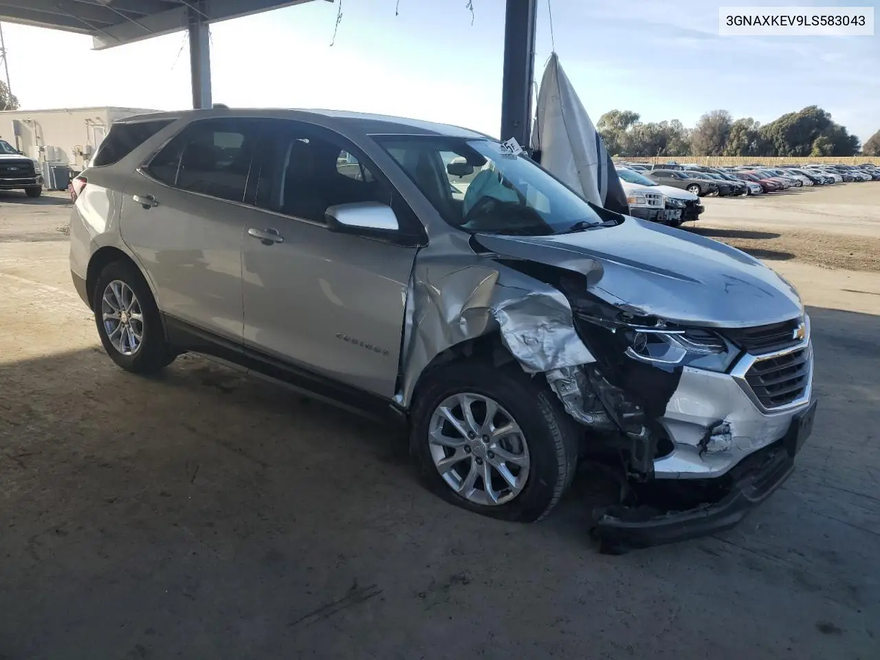 3GNAXKEV9LS583043 2020 Chevrolet Equinox Lt