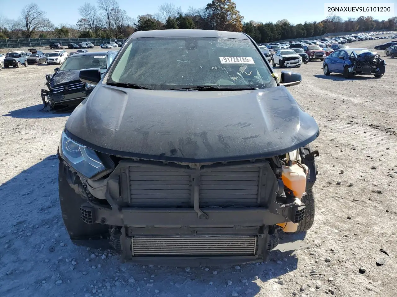 2GNAXUEV9L6101200 2020 Chevrolet Equinox Lt