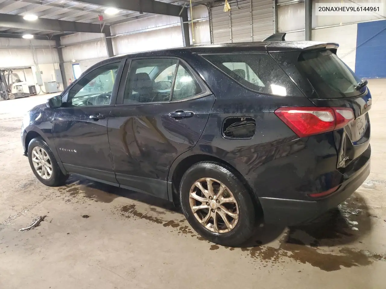 2GNAXHEV9L6144961 2020 Chevrolet Equinox Ls
