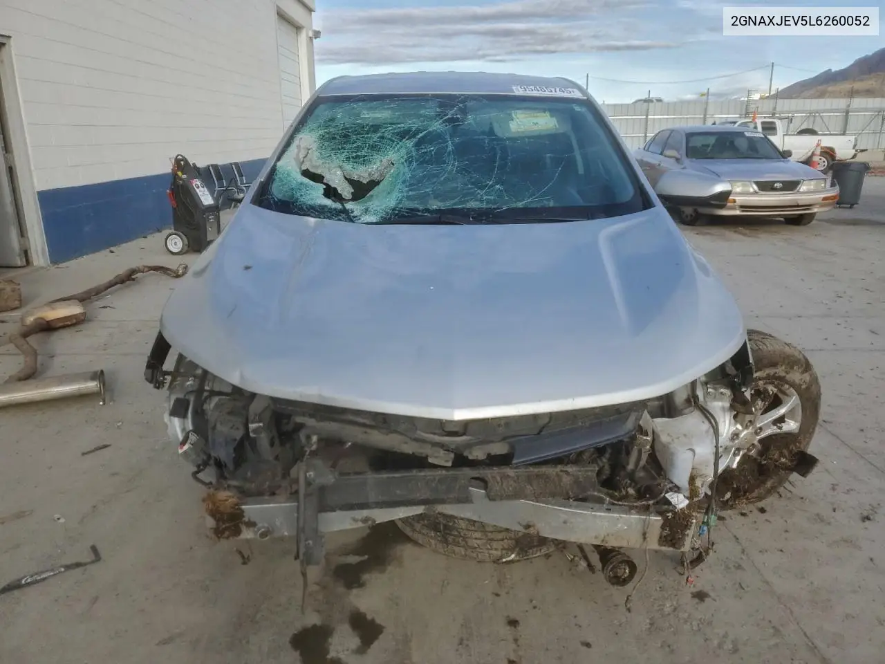 2GNAXJEV5L6260052 2020 Chevrolet Equinox Lt