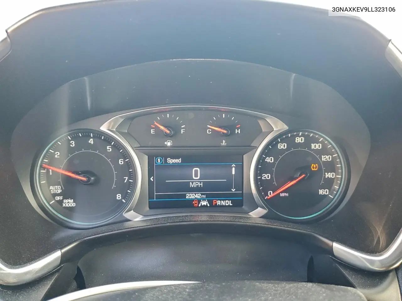 3GNAXKEV9LL323106 2020 Chevrolet Equinox Lt