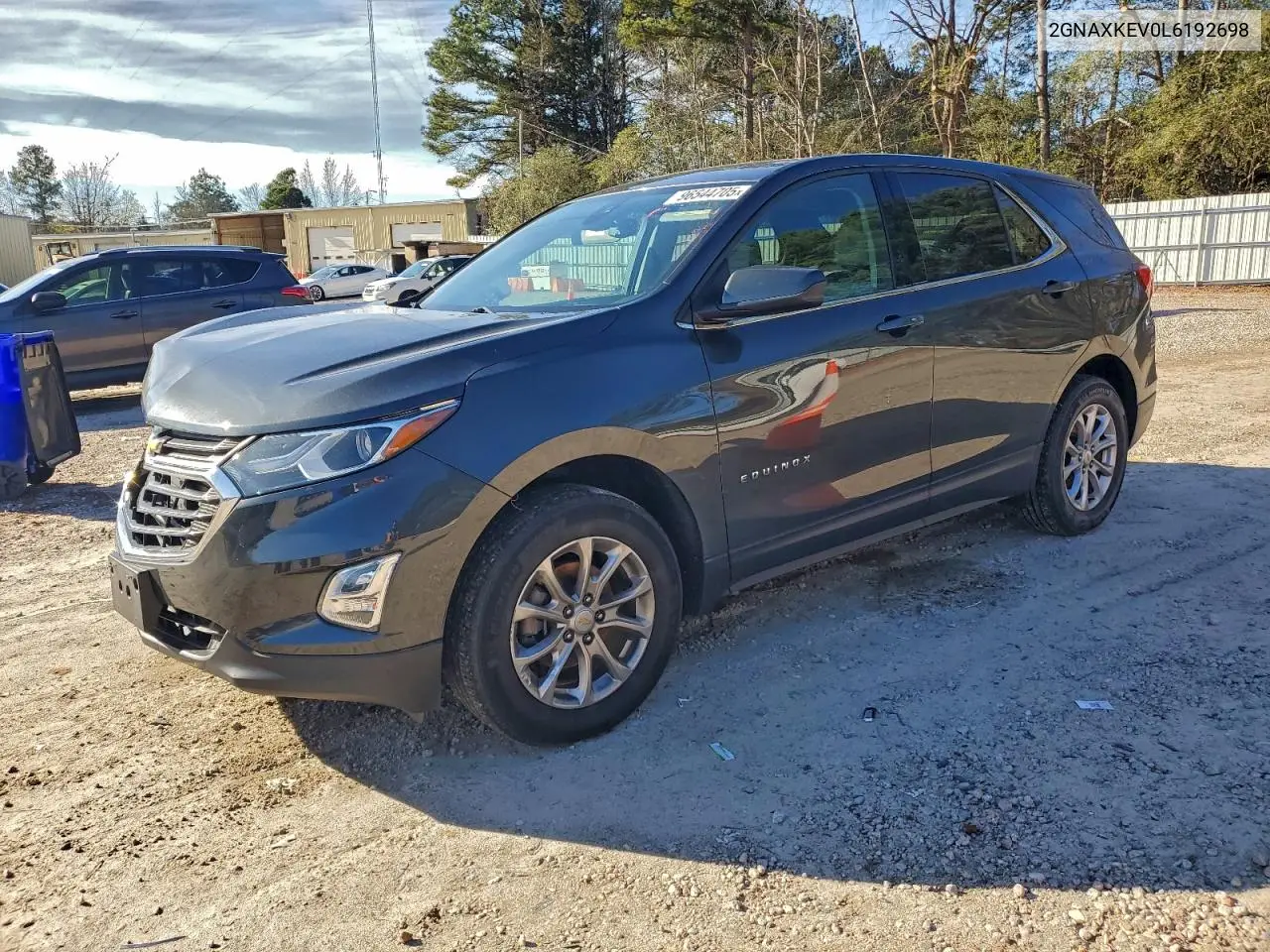 2GNAXKEV0L6192698 2020 Chevrolet Equinox Lt