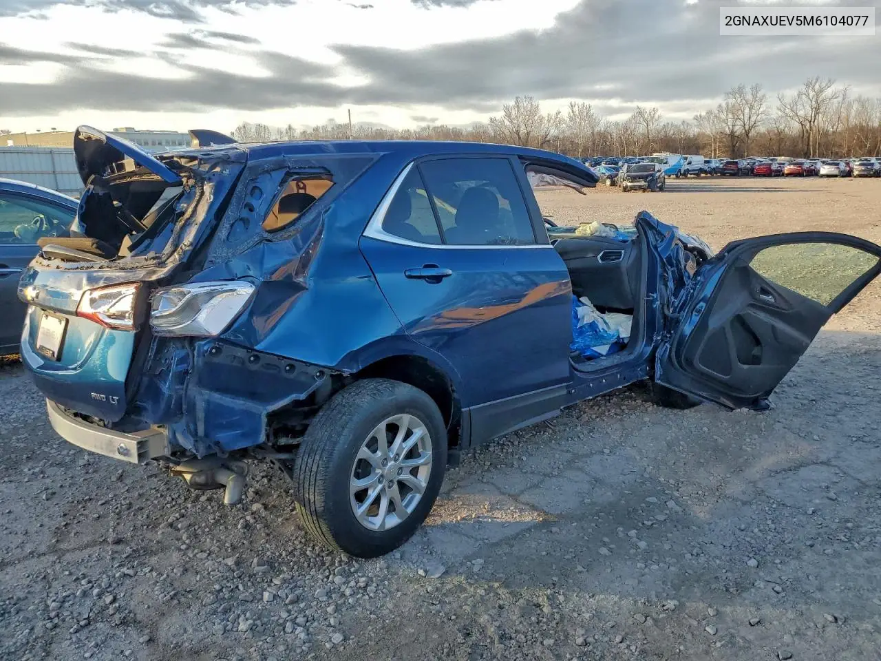 2GNAXUEV5M6104077 2021 Chevrolet Equinox Lt