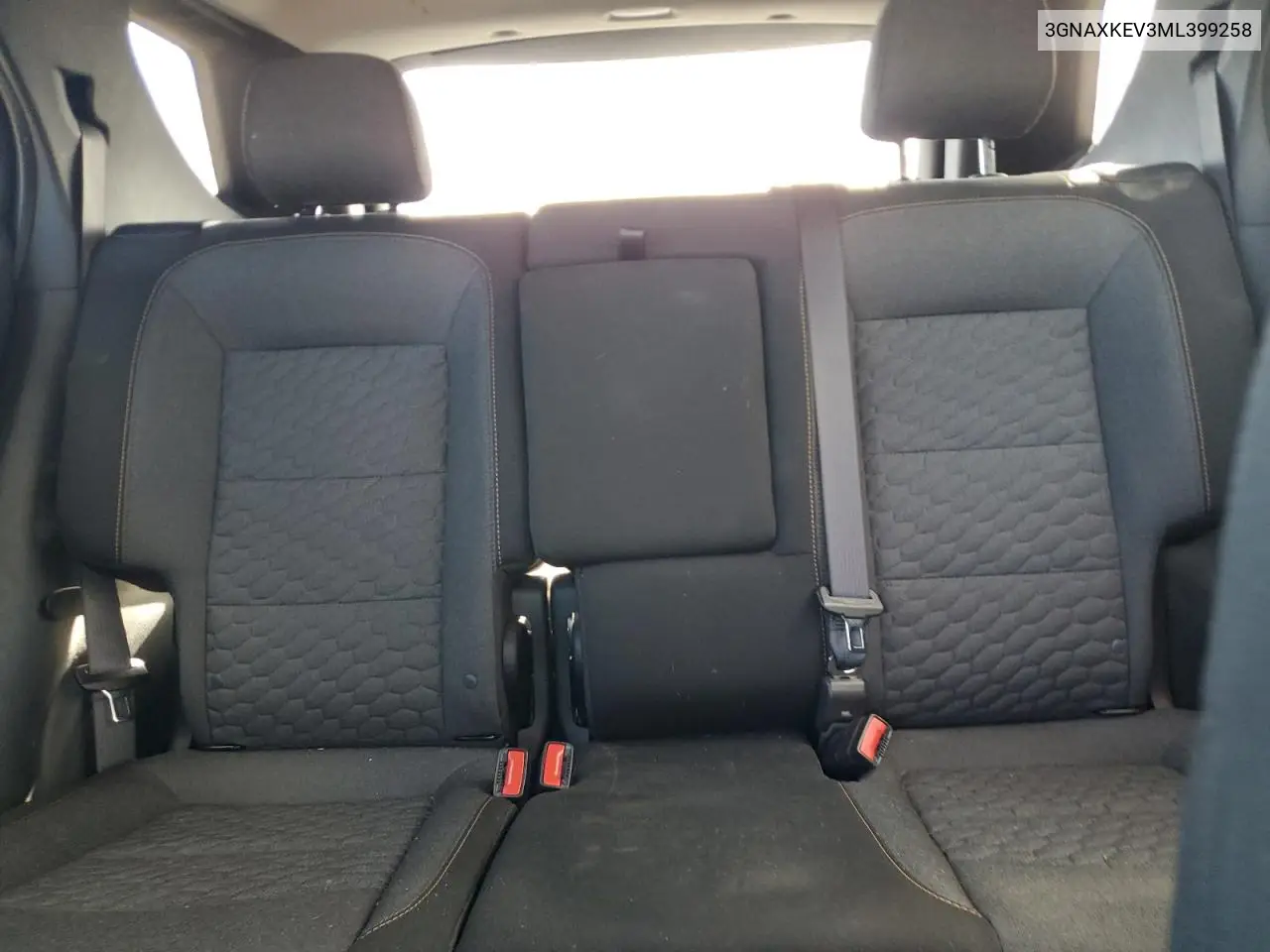 3GNAXKEV3ML399258 2021 Chevrolet Equinox Lt