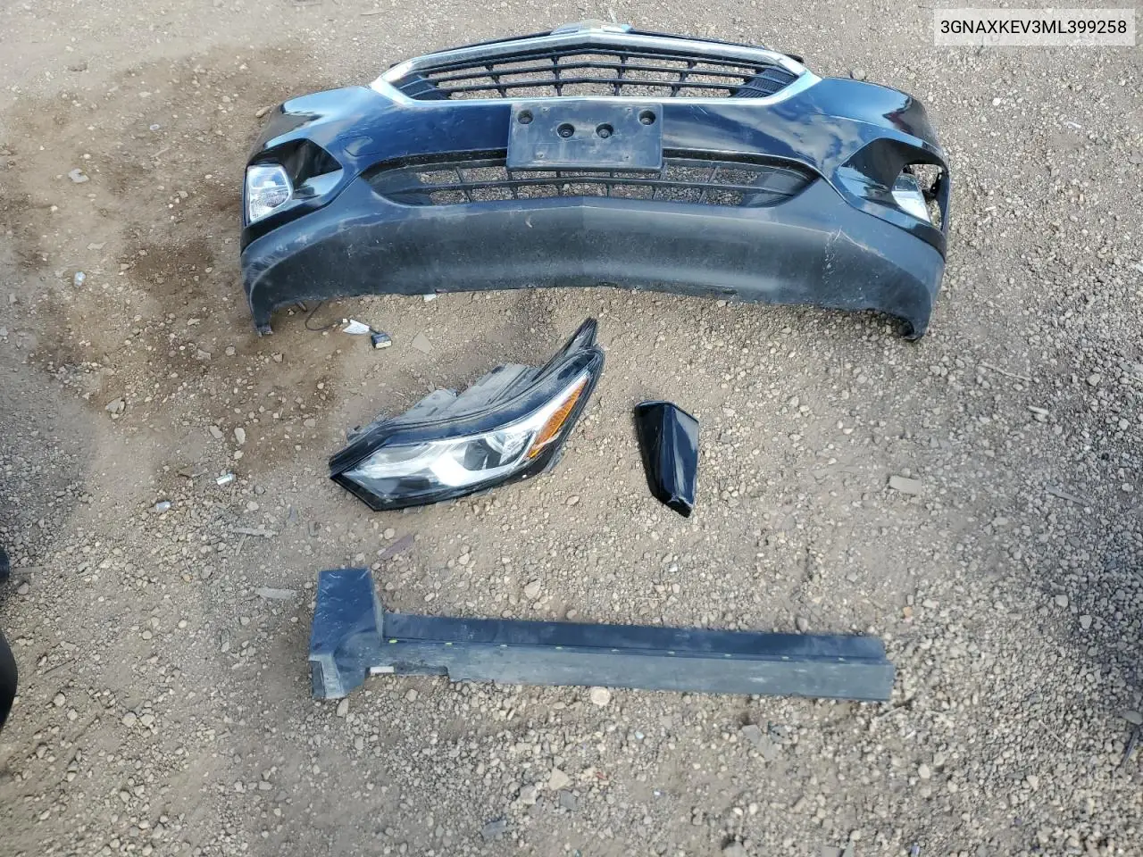3GNAXKEV3ML399258 2021 Chevrolet Equinox Lt