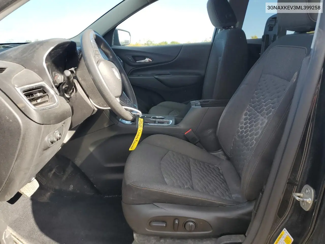 3GNAXKEV3ML399258 2021 Chevrolet Equinox Lt
