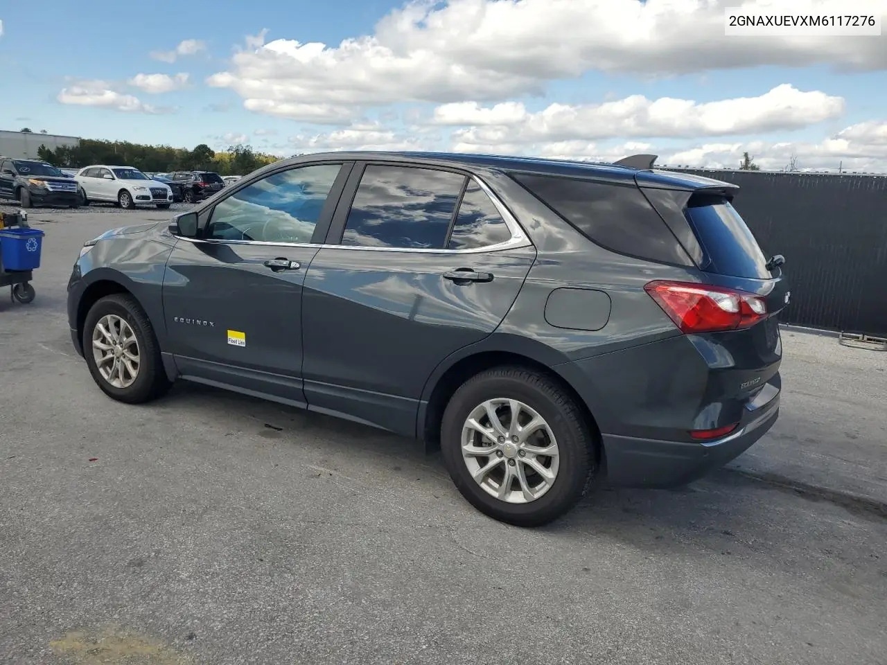 2GNAXUEVXM6117276 2021 Chevrolet Equinox Lt