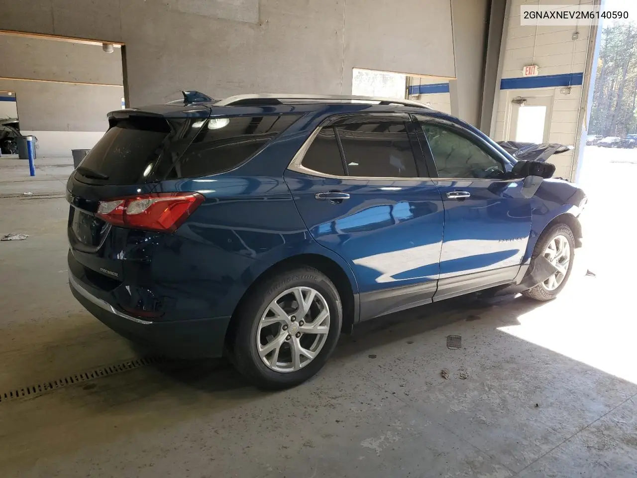 2GNAXNEV2M6140590 2021 Chevrolet Equinox Premier