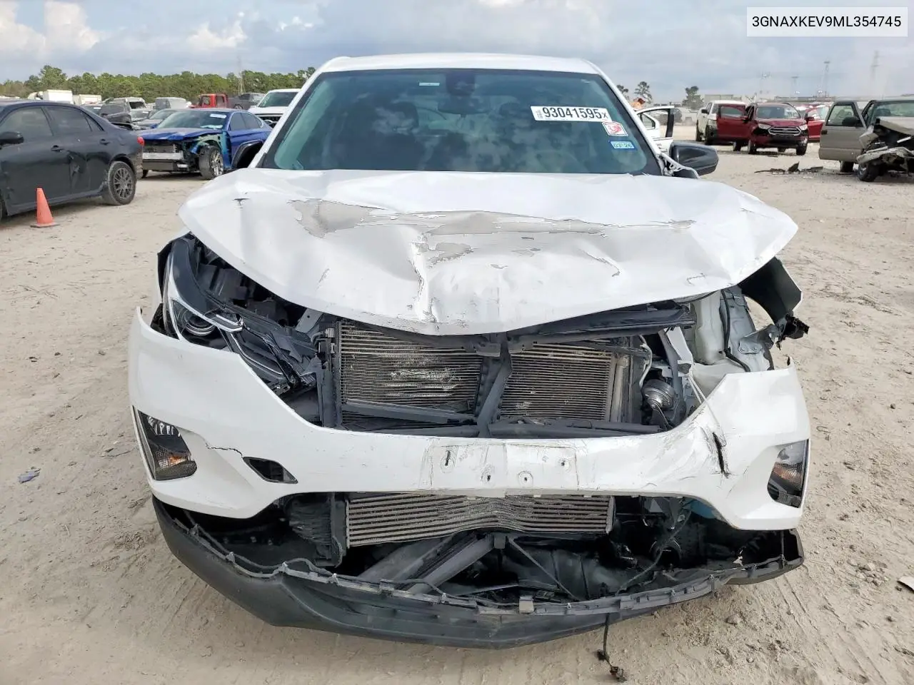 3GNAXKEV9ML354745 2021 Chevrolet Equinox Lt