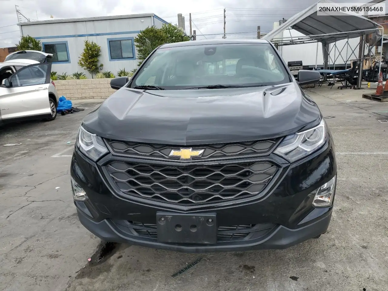 2GNAXHEV5M6136468 2021 Chevrolet Equinox Ls