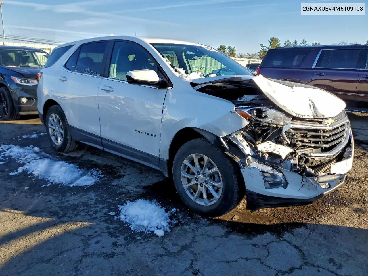 2GNAXUEV4M6109108 2021 Chevrolet Equinox Lt