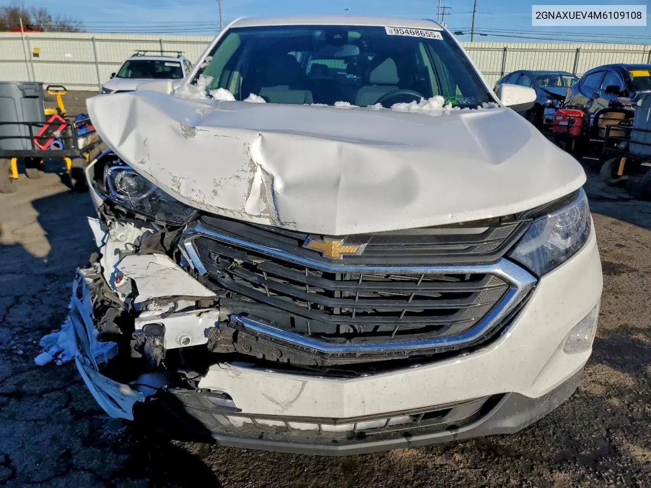2GNAXUEV4M6109108 2021 Chevrolet Equinox Lt