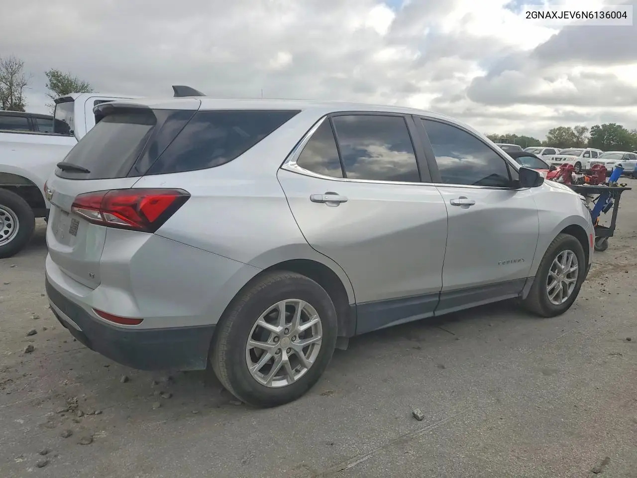 2GNAXJEV6N6136004 2022 Chevrolet Equinox Lt