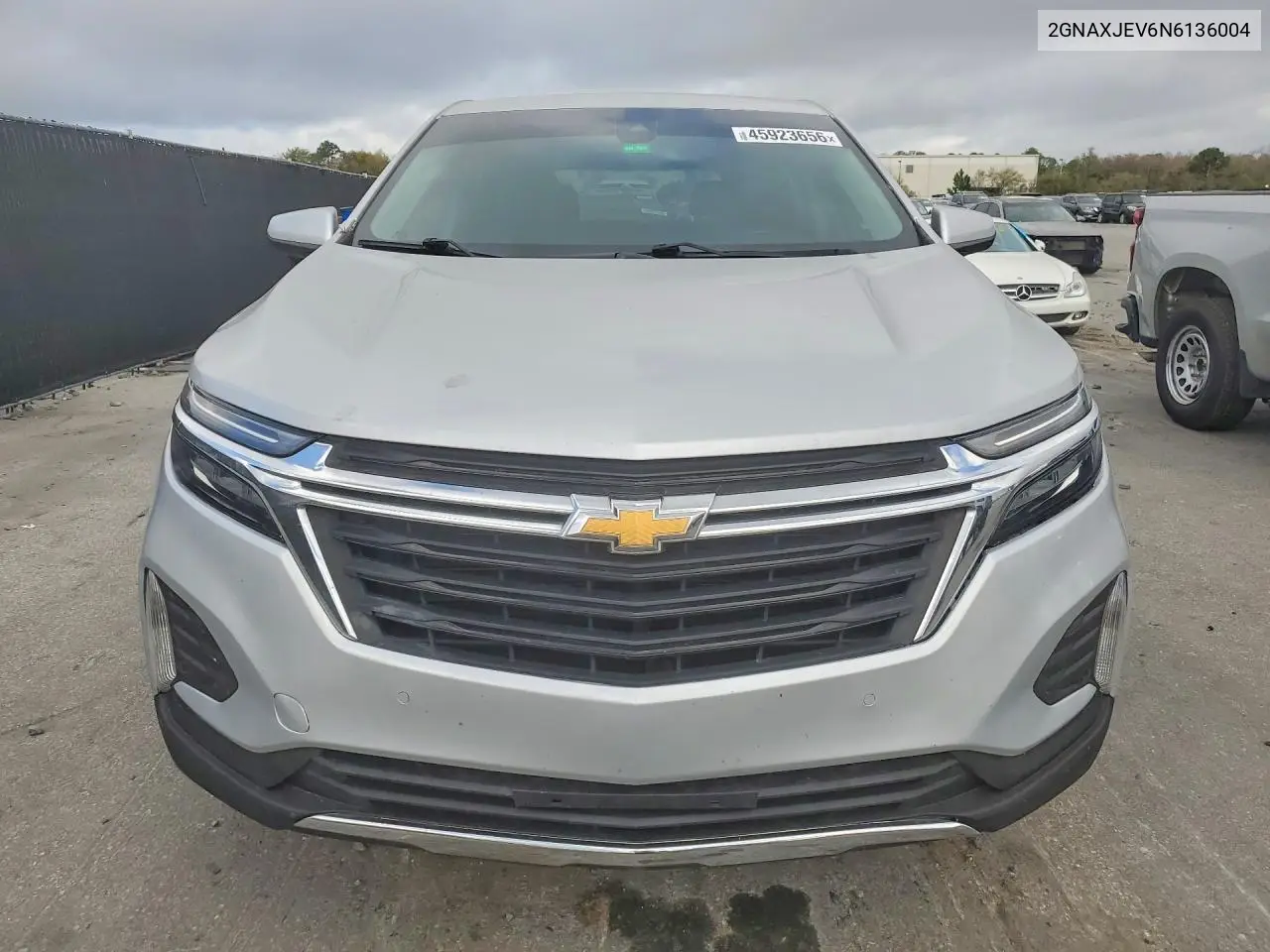 2GNAXJEV6N6136004 2022 Chevrolet Equinox Lt