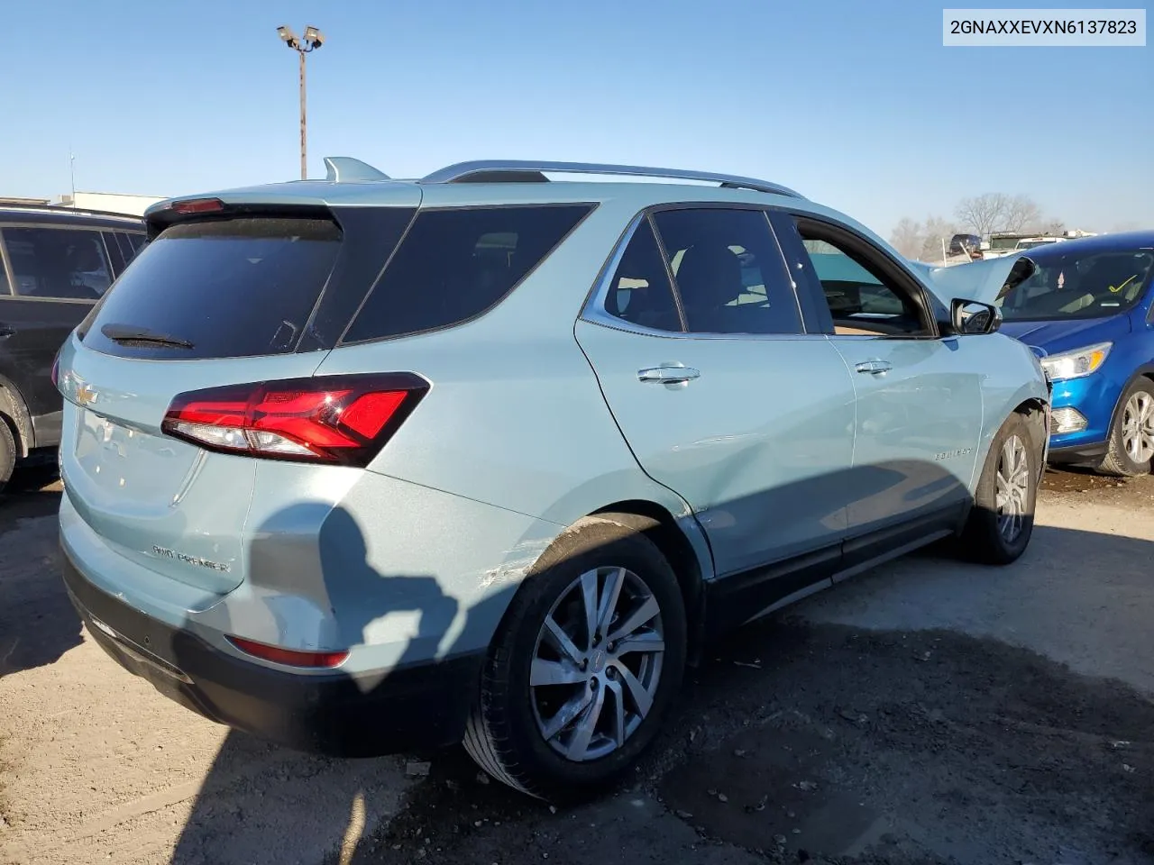 2GNAXXEVXN6137823 2022 Chevrolet Equinox Premier