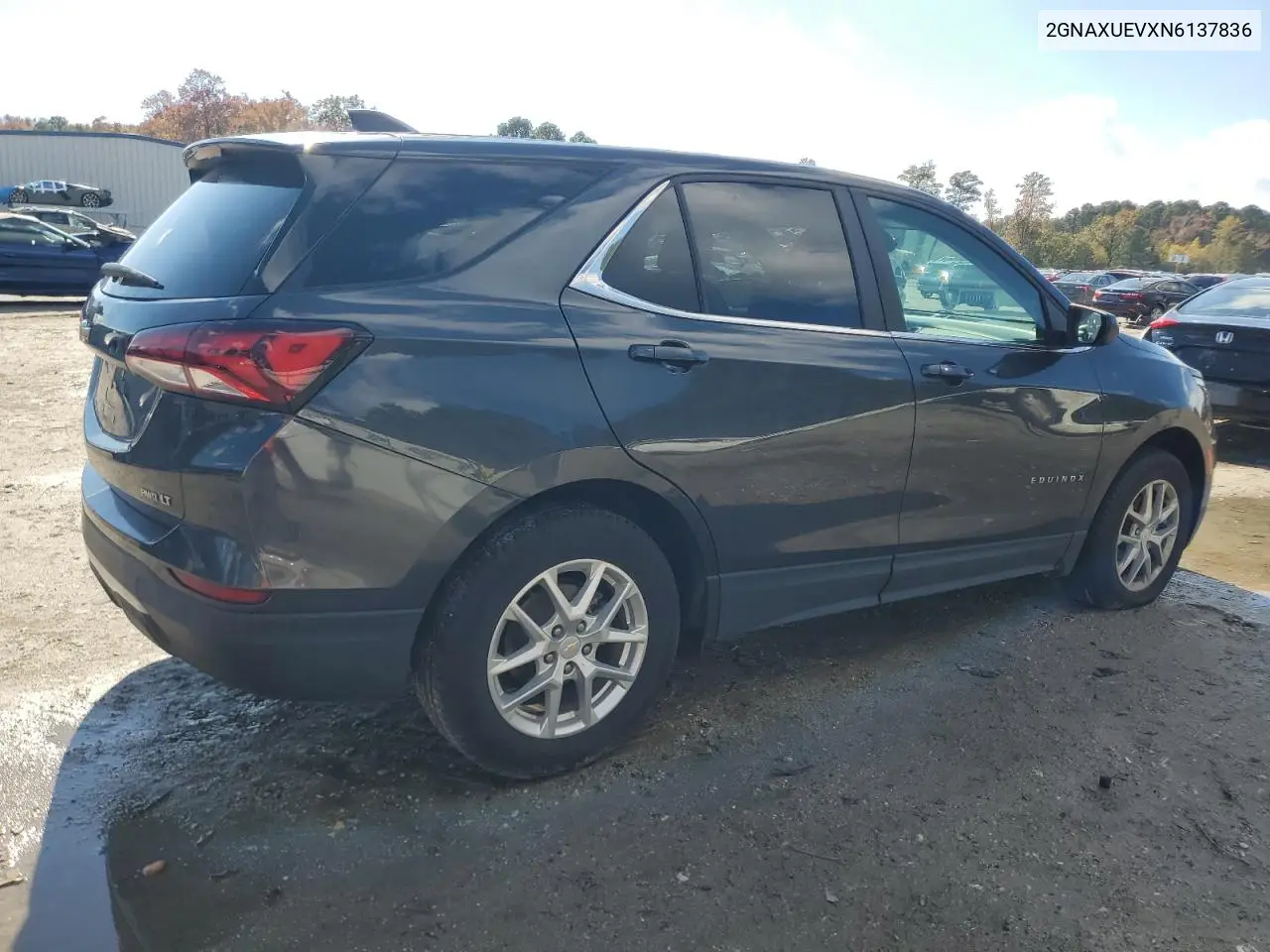 2GNAXUEVXN6137836 2022 Chevrolet Equinox Lt