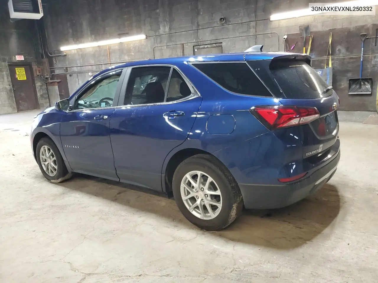 3GNAXKEVXNL250332 2022 Chevrolet Equinox Lt